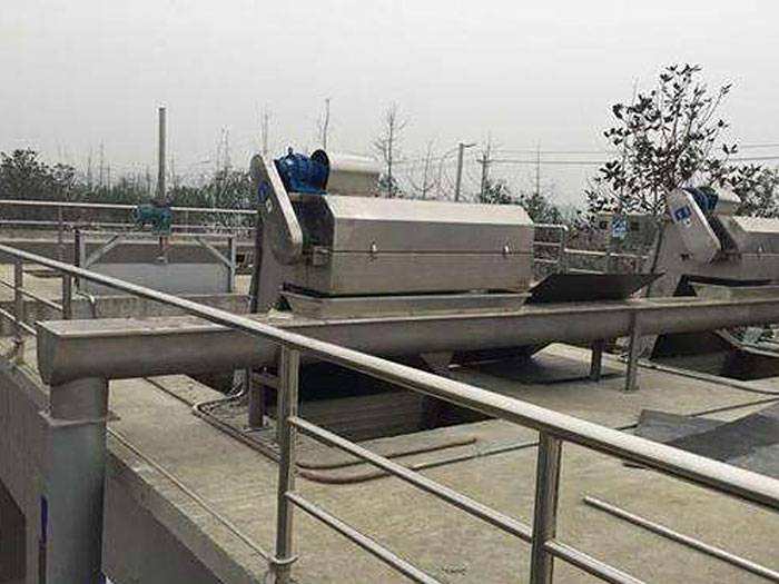 滗水(shuǐ)器(qì)